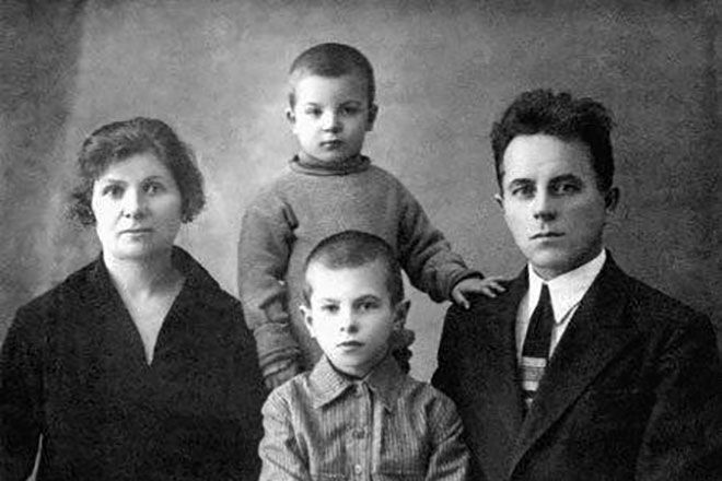 Семья Жозефа Алферова: родители и брат